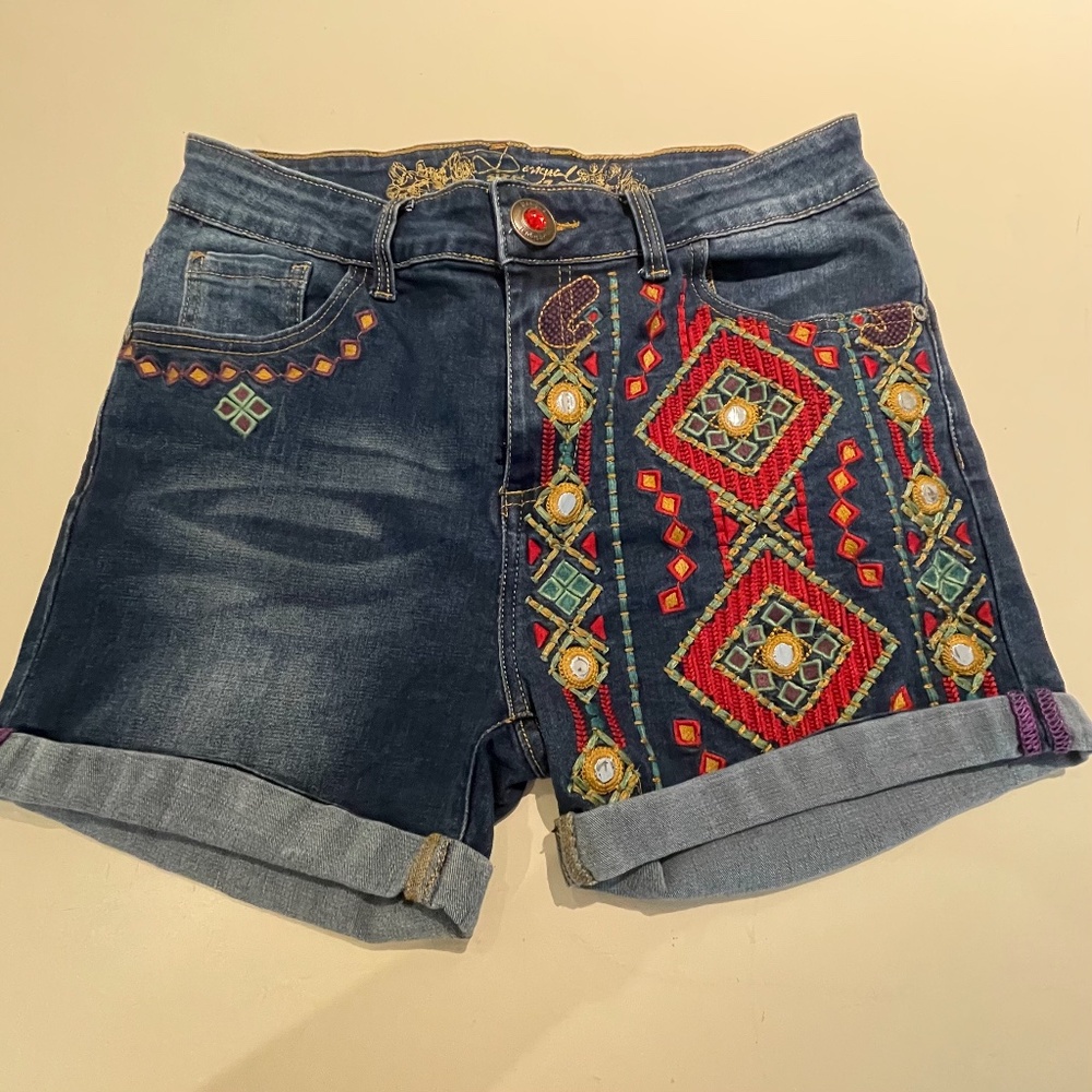 Embroidered Desigual Shorts